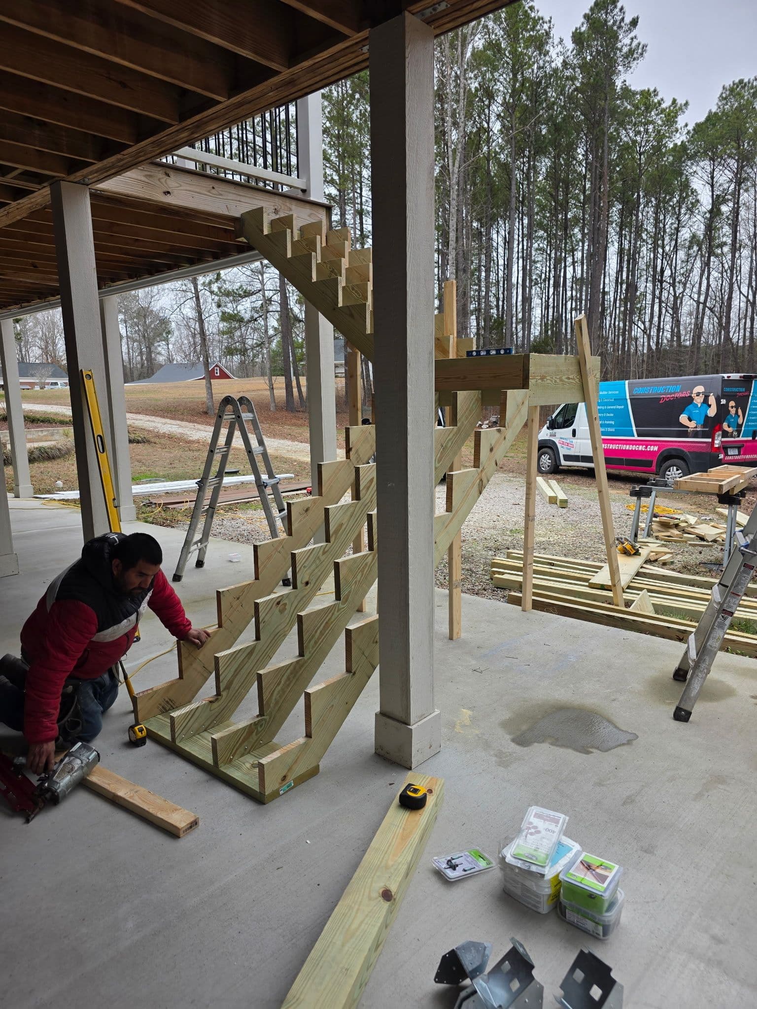 Expertly Crafted Deck Steps for Enhanced Outdoor Living image